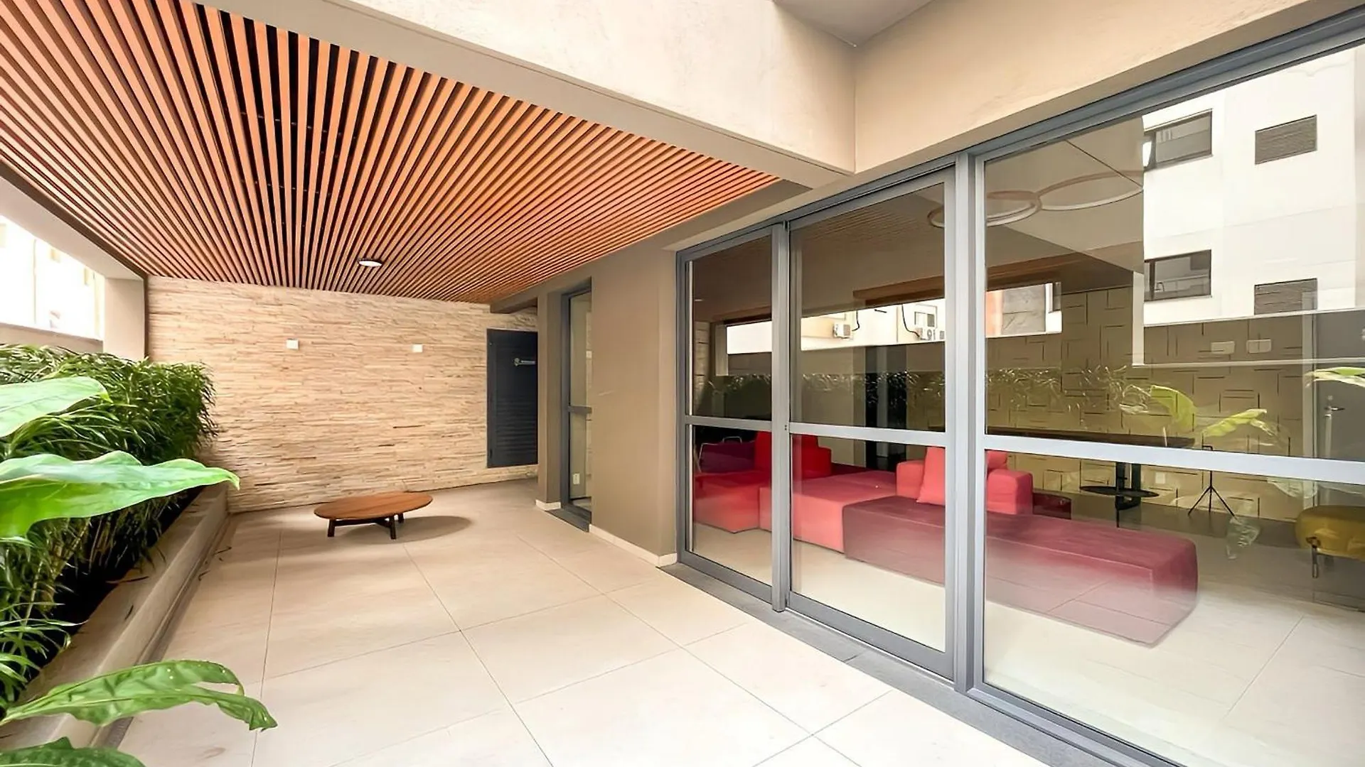 Pamplona Condominio, Piscina E Conforto, Ao Lado Do Metro Trianon-Masp São Paulo Feriehus